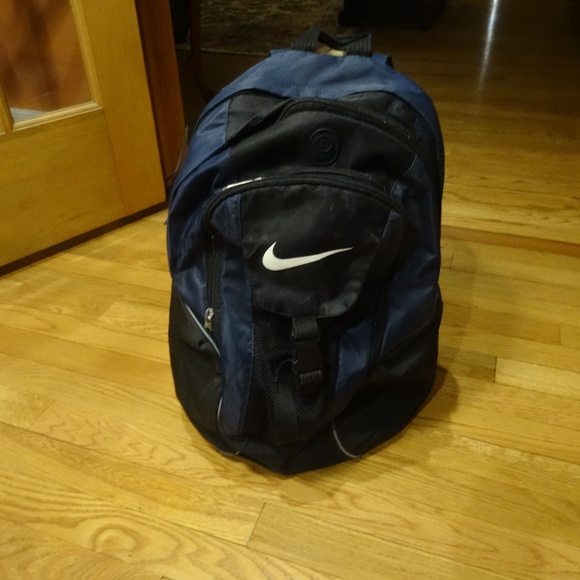 nike soccer club team backpack